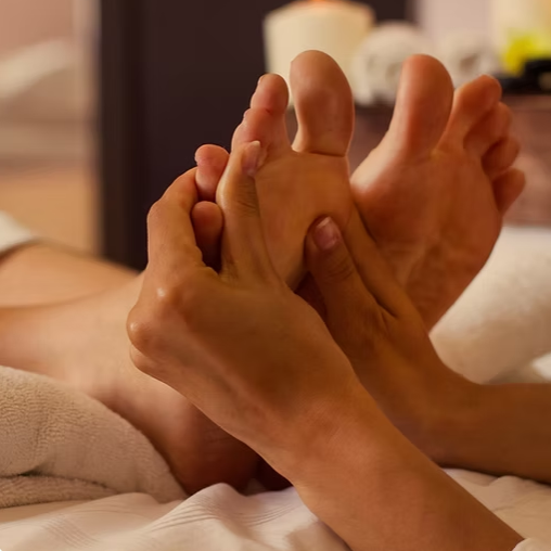 Foot Massage (Detox Reflexology & Acupressure)
